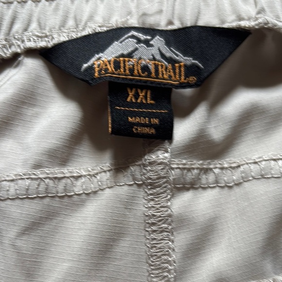 Pacific Trail Tan Athletic Shorts Relaxed Fit - Picture 2 of 3